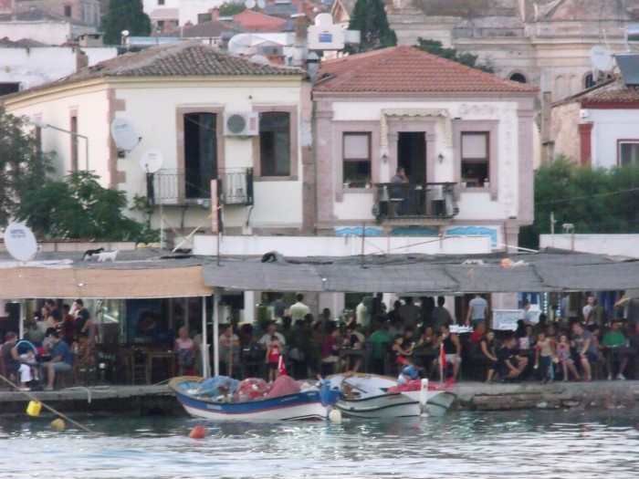 Bir Tutam Ayvalık…