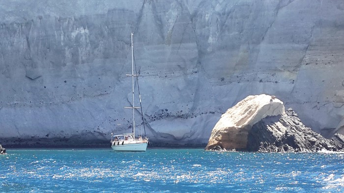 Volkanik, güzel bir taş: Milos